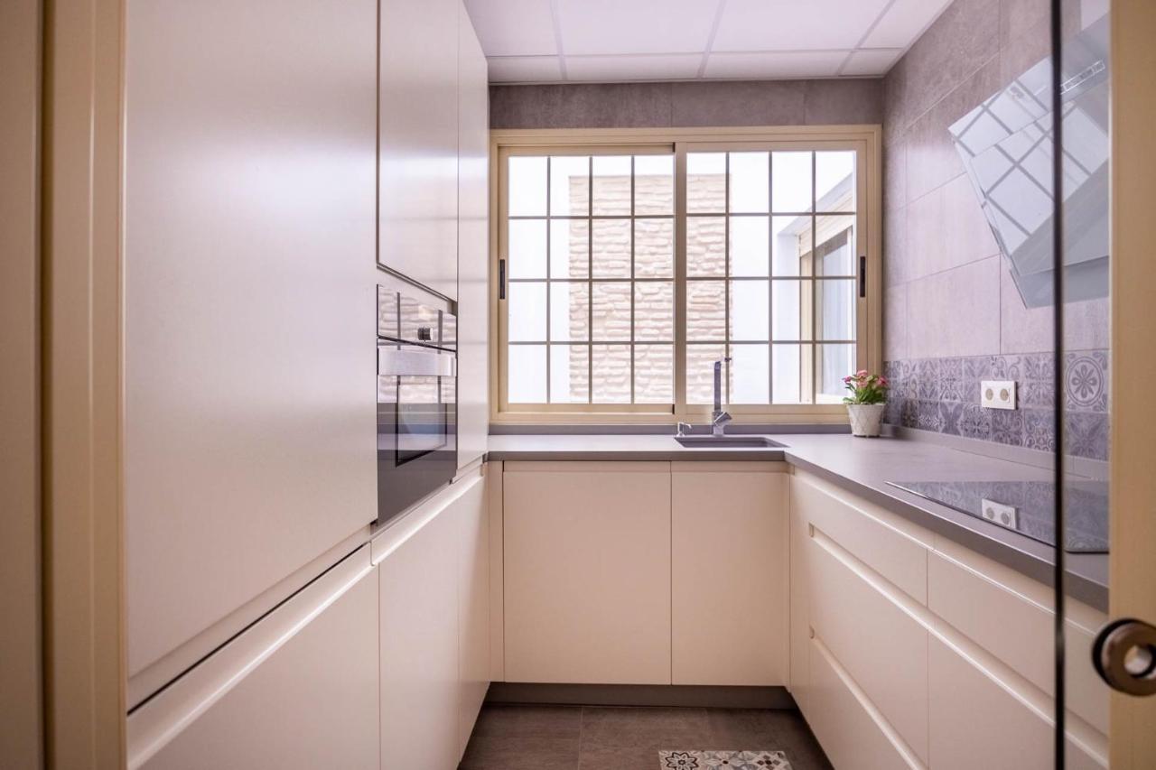 Apartamento Hercules - Vacacional Sevilla المظهر الخارجي الصورة