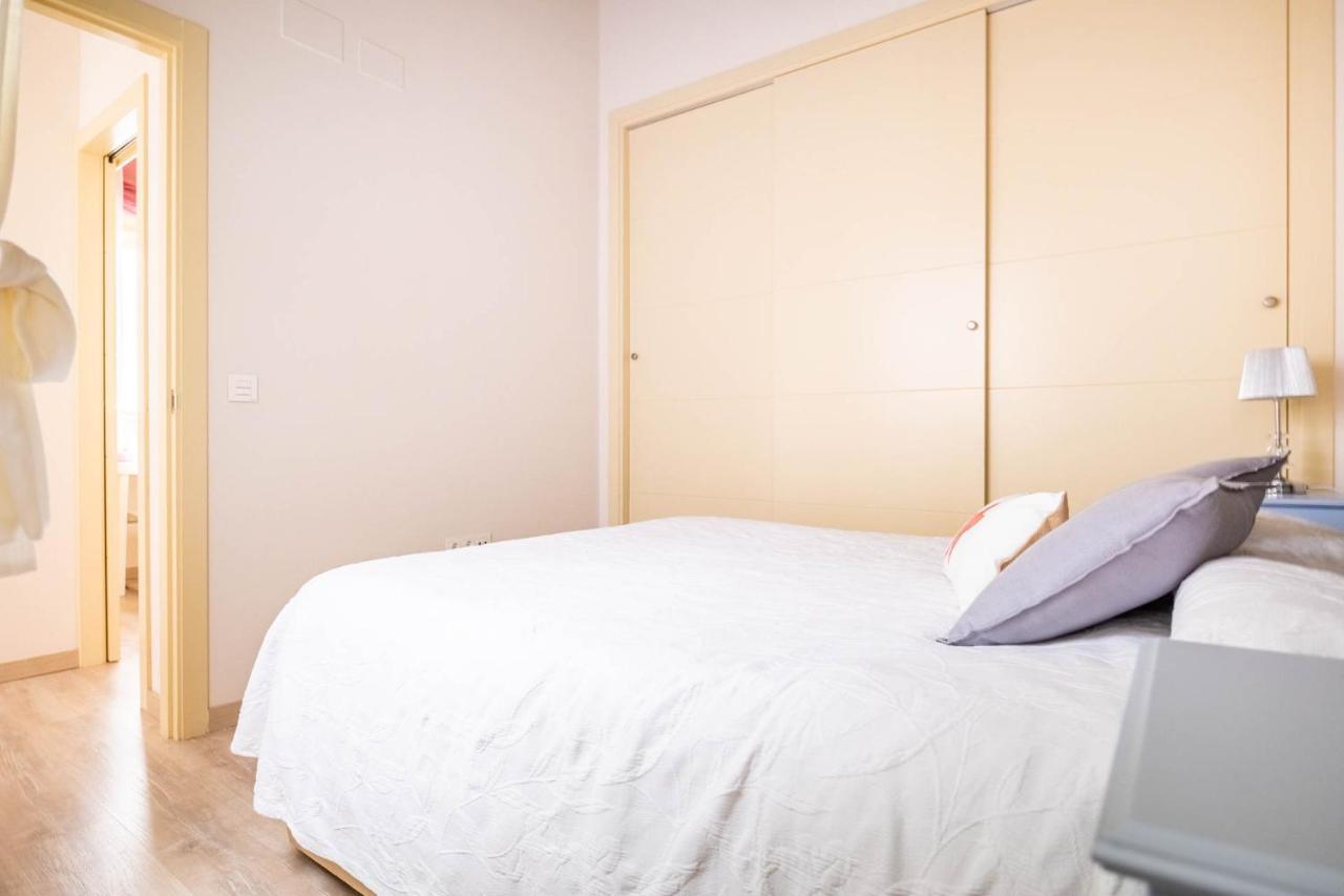 Apartamento Hercules - Vacacional Sevilla المظهر الخارجي الصورة